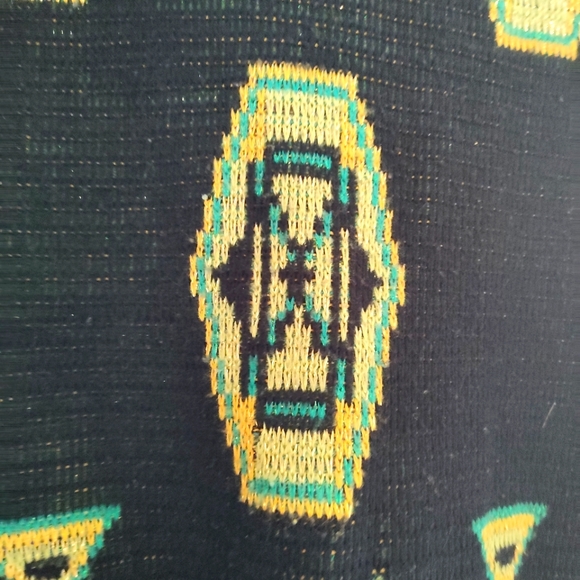 SOLD-Vintage 60s Aztec patterned sweater - Sz M - Picture 4 of 9